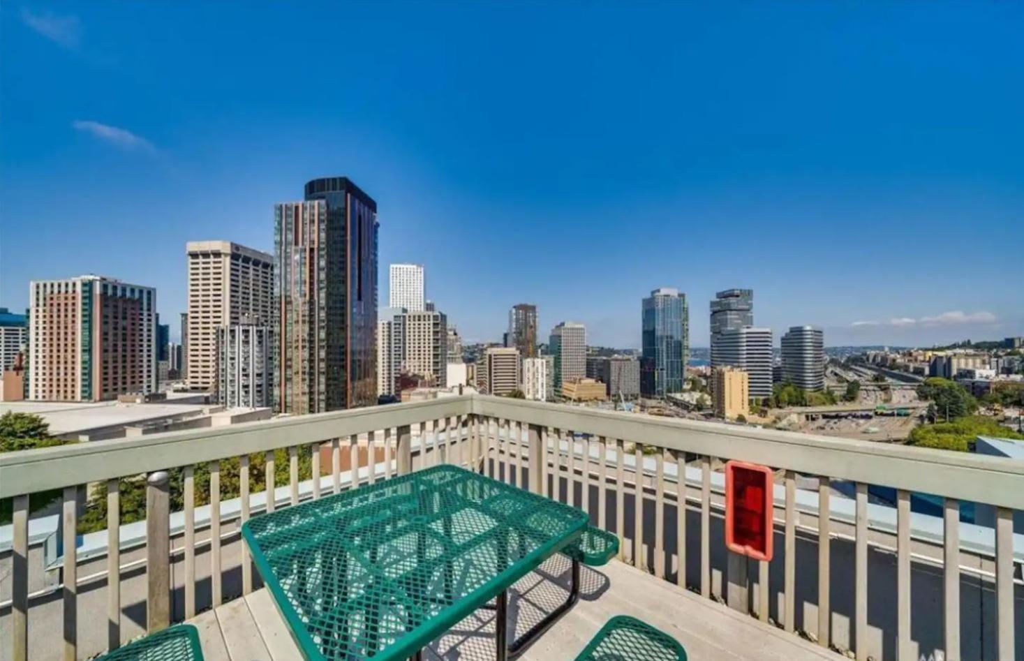 Vibrant Downtown, King Bed, Work Desk & Kitchen Villa Seattle Dış mekan fotoğraf